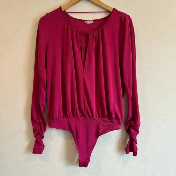 Free People Intimately Bodysuit Keyhole Feminine Valentine’s Long Sleeve M - Picture 2 of 10